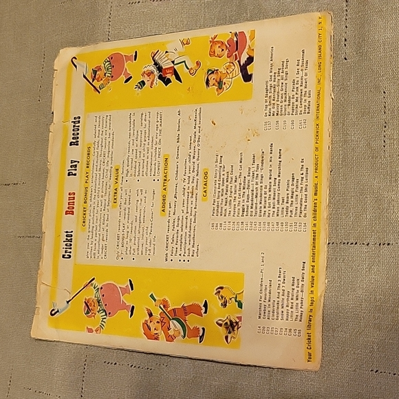 Vintage Rudolph 45 - Picture 2 of 4